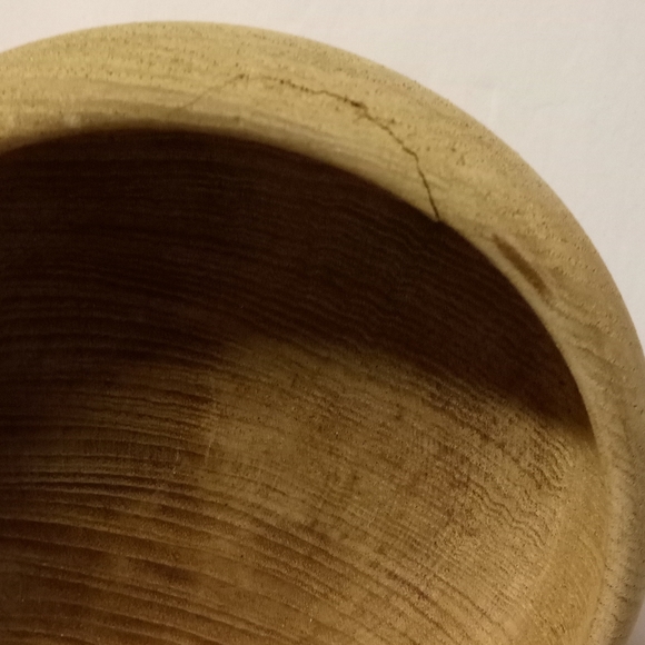 4 Wooden Round Calabash Desert Bowls - Picture 3 of 7